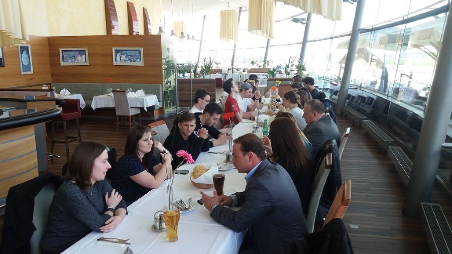 Essen im Airest Essen im Airest