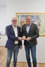 Landeshauptmann Mario Kunasek mit Schulleiter der LBS 4 Graz © Land Steiermark / Mitteregger