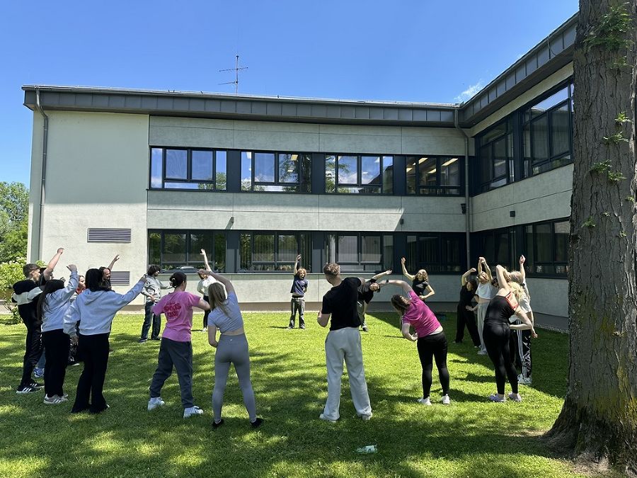 Sporttag - Bewegungseinheit im Garten