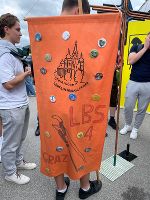 Wallfahrtsfahne der LBS 4 Graz