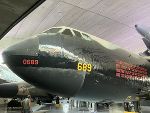 Der B-52 Bomber mit 8 Triebwerken steht seit 1955 noch immer im Dienst der US-Luftwaffe