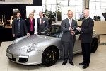 Übergabe des neuen Porsche © (c) Porsche Inter Auto Graz Liebenau Übergabe des neuen Porsche