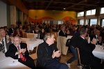 Großer Applaus für die Solosängerin und den Chor