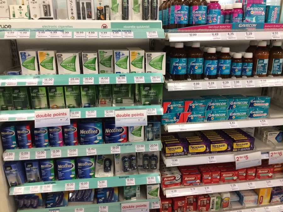 Lloyds pharmacy Lloyds pharmacy