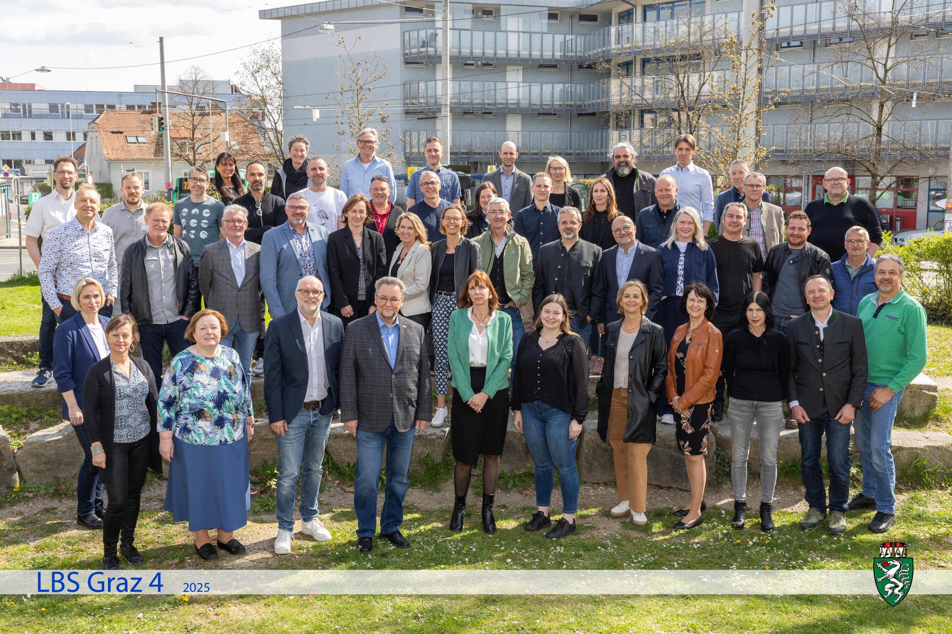 Gruppenbild der Lehrer:innen LBS 4 Graz St. Peter
